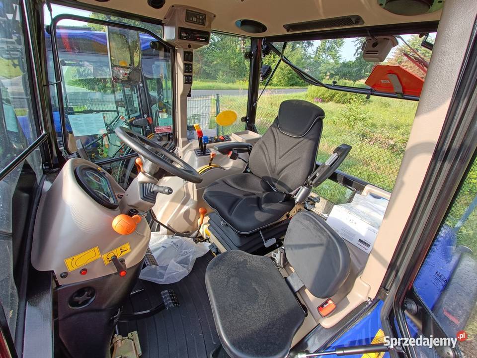 Ciągnik traktor FARMTRAC 680DT V KING 74 ręki Tarnogród