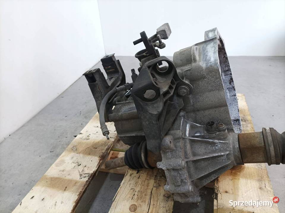 SKRZYNIA BIEGÓW UDB 10 MPI Skoda Fabia III 2014