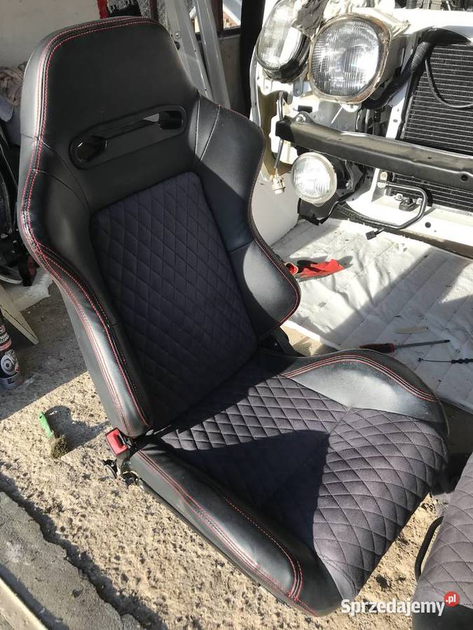 Fotele sportowe RECAO Mrągowo