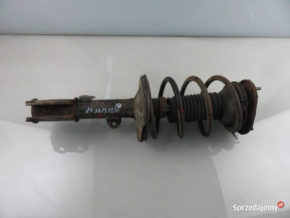 MCPERSON LEWY PRZEDNI TOYOTA COROLLA E12 16 VVTi