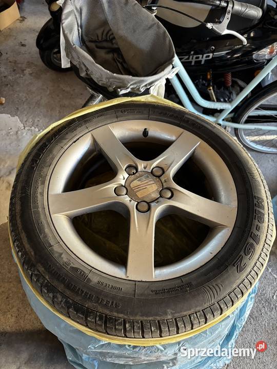 Sprzedam Seata Leona z niezawodnym silnikiem 19 Kielce