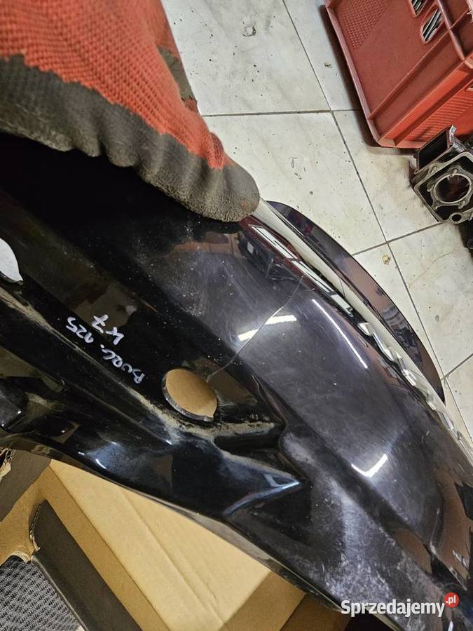 Suzuki Burgman 125 K7 plastik boczek lewy tylny