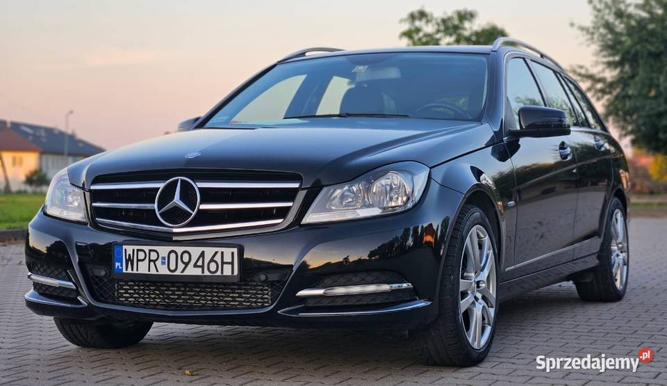 MERCEDES Cklasa W204 lift 2011 automat BENZYNA immobilizer Rzeszów