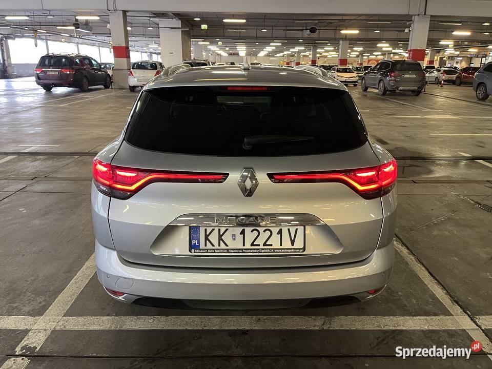 RENAULT MEGANE GRANDTOUR 13TCE INTENS 140 Rok produkcji 2022 Kraków