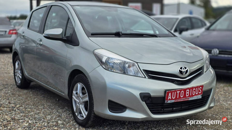 Toyota Yaris klima super stan navi camera Motoryzacja Lębork