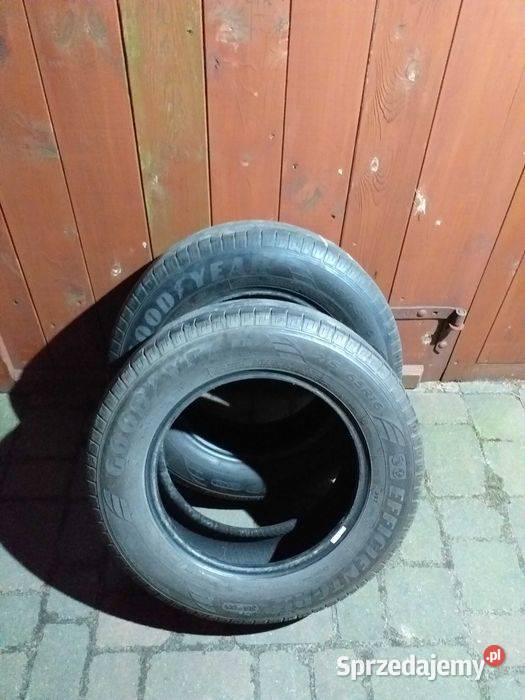 2 sztuki opon 21565R1 Goodyear Śrem