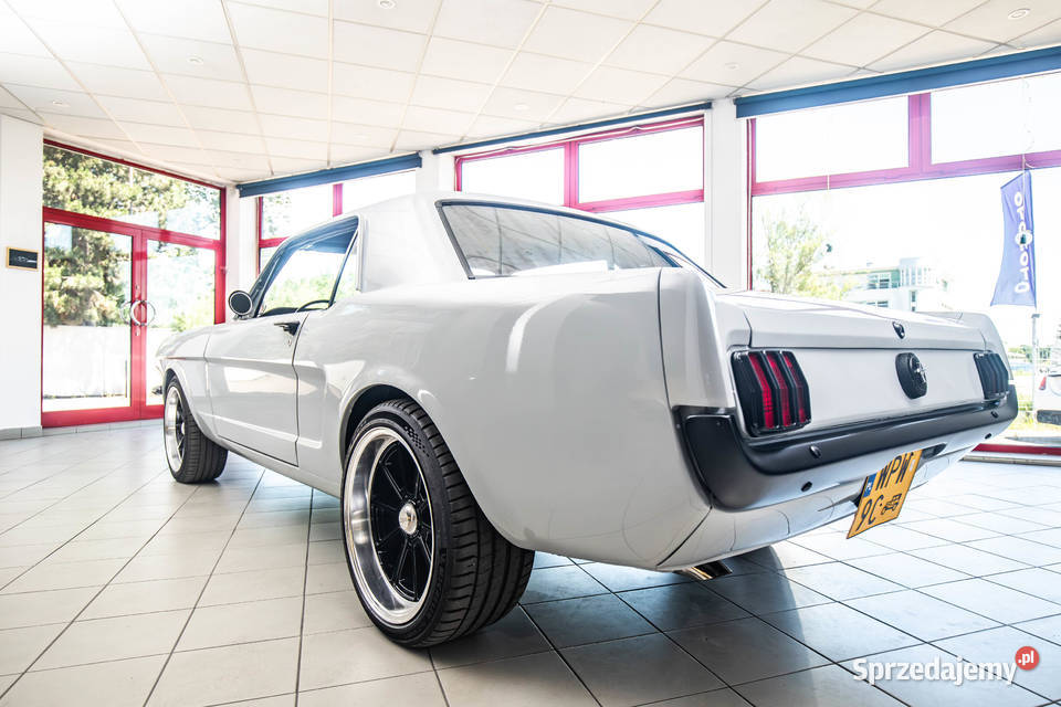 Ford mustang 1965 V8 Custom Nowy sprzedam