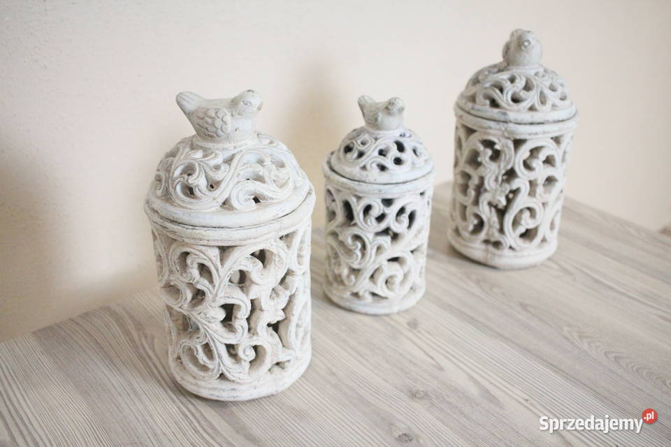 Lampiony 3 sztuki ładne zdobienie Pszczyna