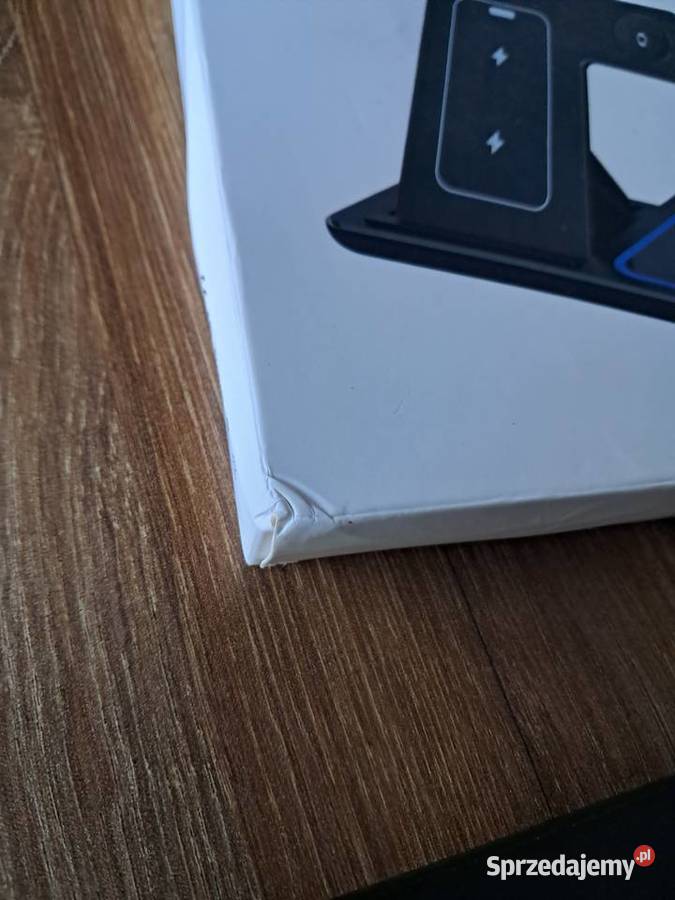 nowa ładowarka indukcyjna 3w1 uszkodzone sprzedam