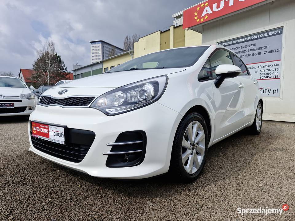 12 benz gwarancja serw ASO bogata wersja 100 Hatchback Kraków