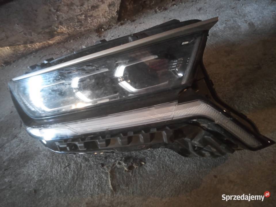 Lampa prawa przód kia Sorento 4 2021 obudowa Prabuty