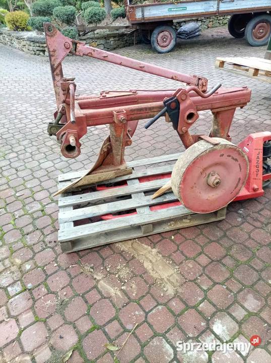 Pług 2skibowy Unia Grudziądz nowy typ Sonina