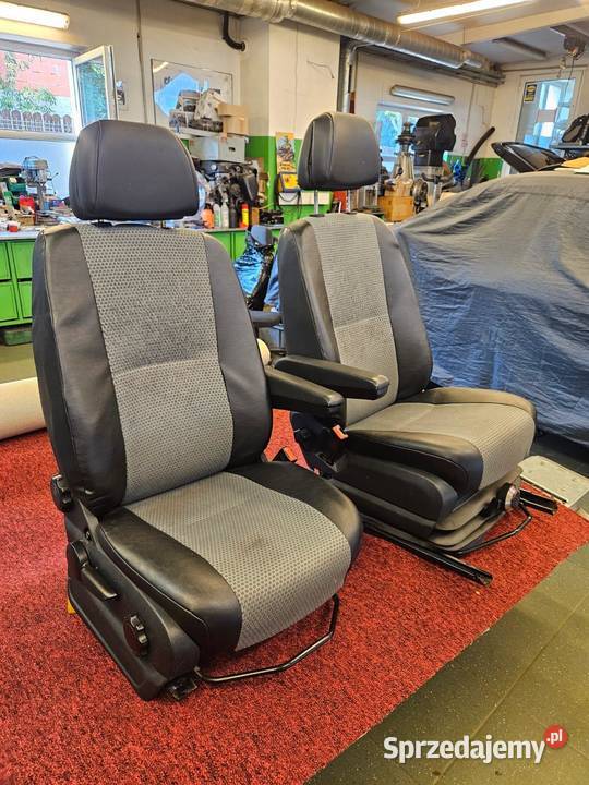 Fotel kierowcy z hydraulicznym amortyzatorem do Warszawa