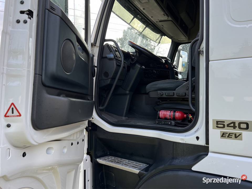 Volvo FH13540XL 6X2 Boogie Automat Retarder dwa łóżka małopolskie Miechów