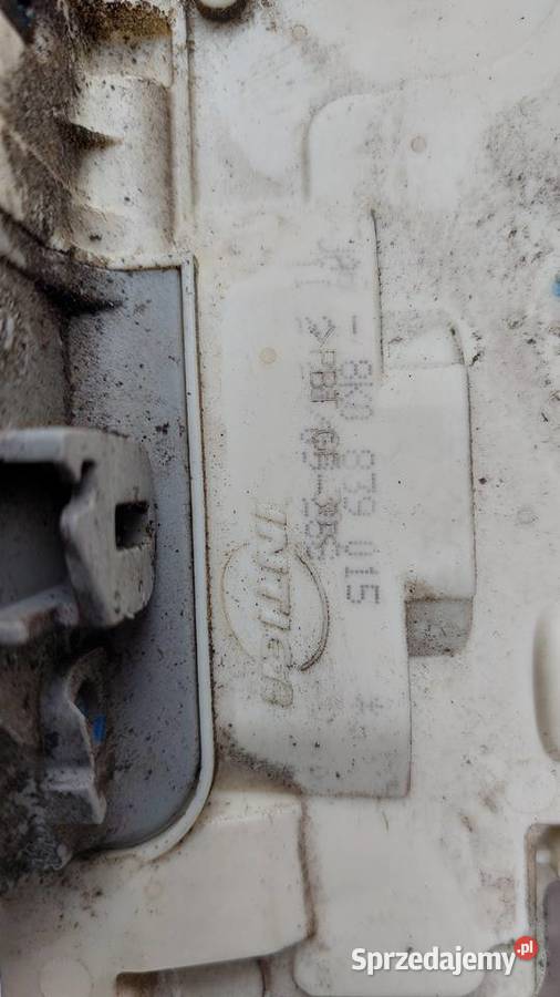 8K0839015 Zamek drzwi Audi A4 B8