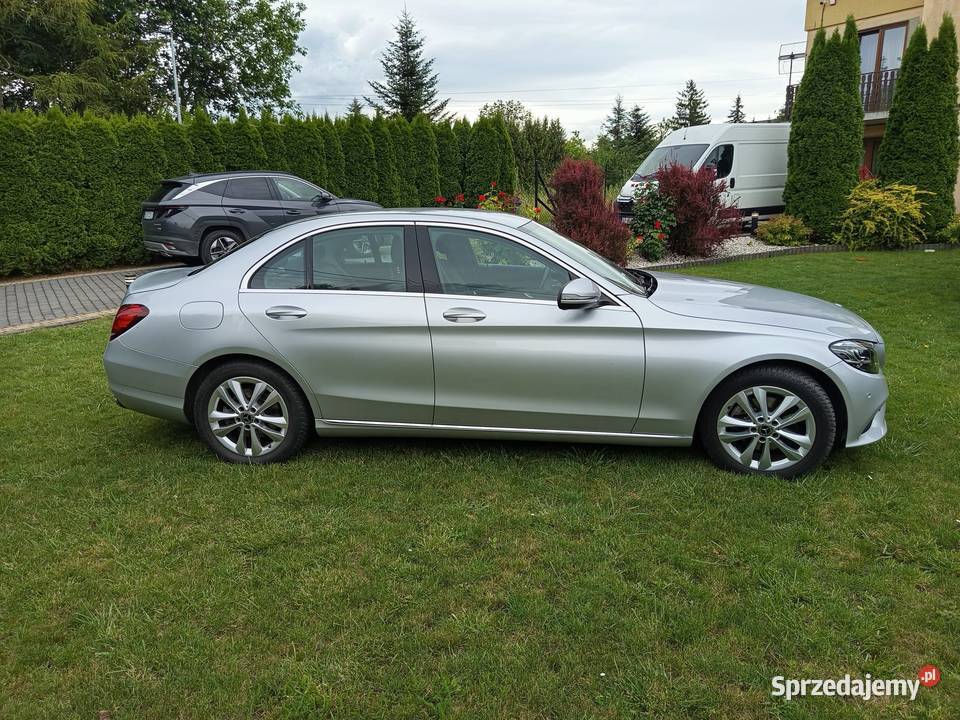 Mercedes Klasa C W205 Polift 20 diesel 194 Rok produkcji 2019 Kraków