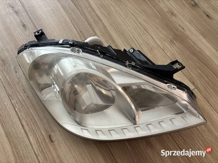 Lampa reflektor prawy Mercedes W169 lift TYC Warszawa sprzedam