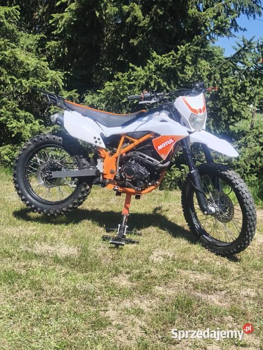Sprzedam Crossa defender 250 stan świeży remont 250cm3 Biała Podlaska sprzedam