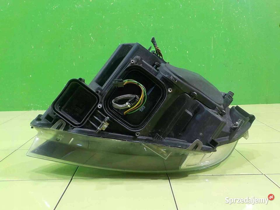 BMW 3 E92 MPAKIET 07r XENON lampa prawa przod osobowe