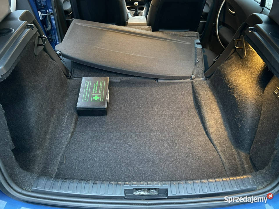 BMW 116 zadbana oryginalny przebieg bezwypadkowa podgrzewane fotele