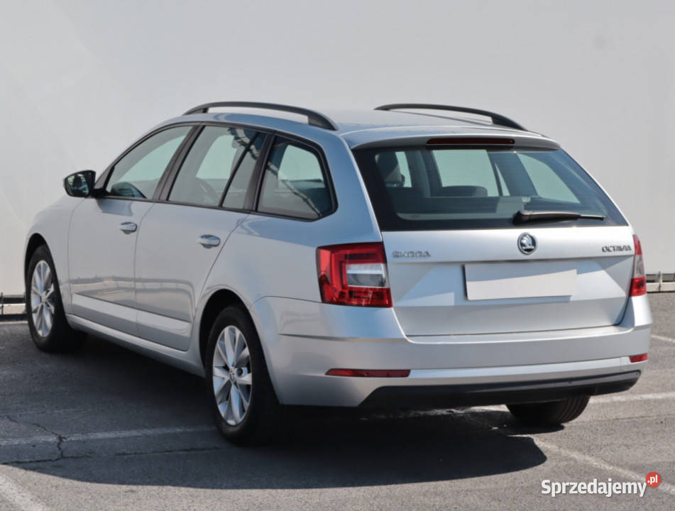 Skoda Octavia 16 TDI komputer pokładowy