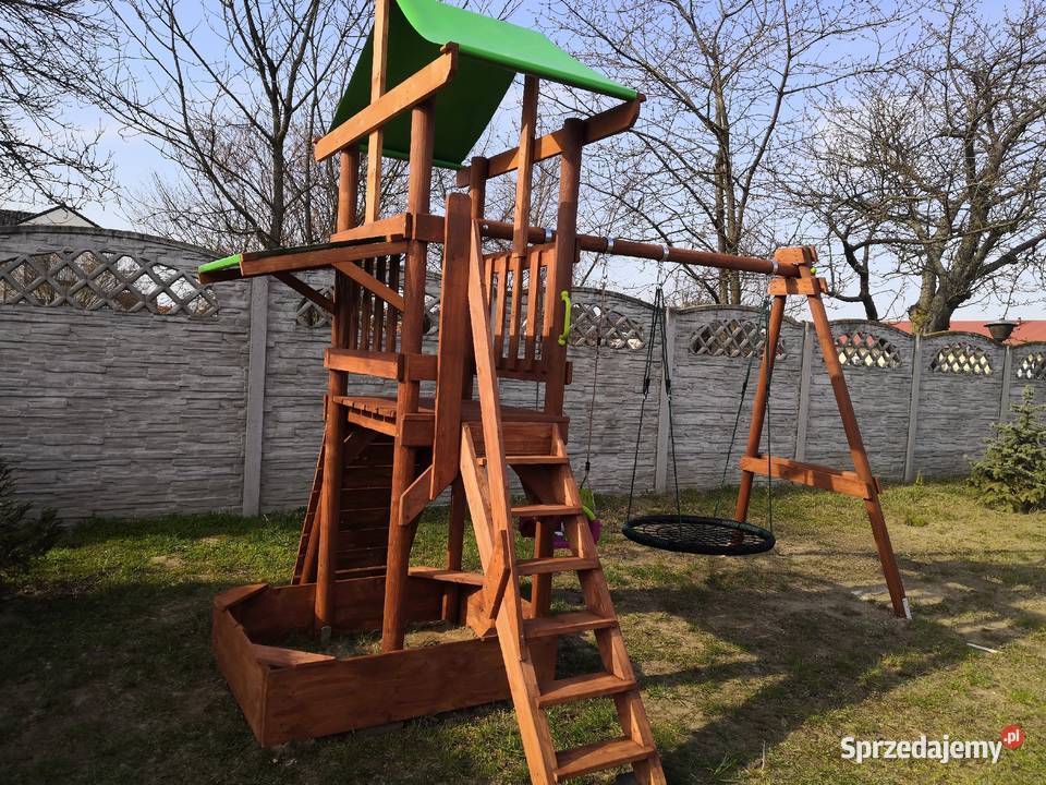Plac zabaw dzieci huśtawka piaskownia ścianka Kawnice