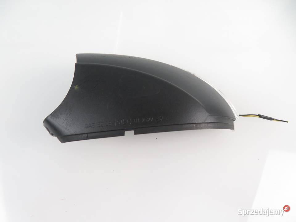 KIERUNKOWSKAZ LUSTERKA PRAWEGO SCIROCCO III sprzedam