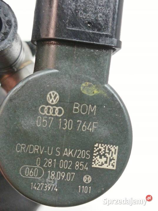 LISTWA WTRYSKOWA 059130090AG 057130764F 30 TDI