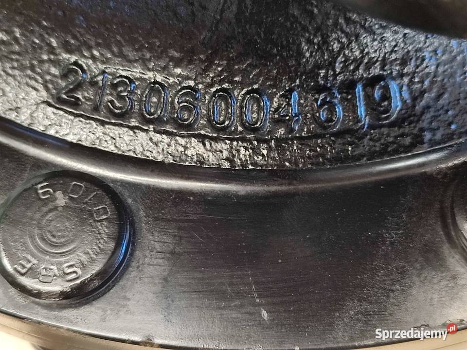 Zwolnica Zwrotnica 21306004619 Piasta Półoś JCB sprzedam