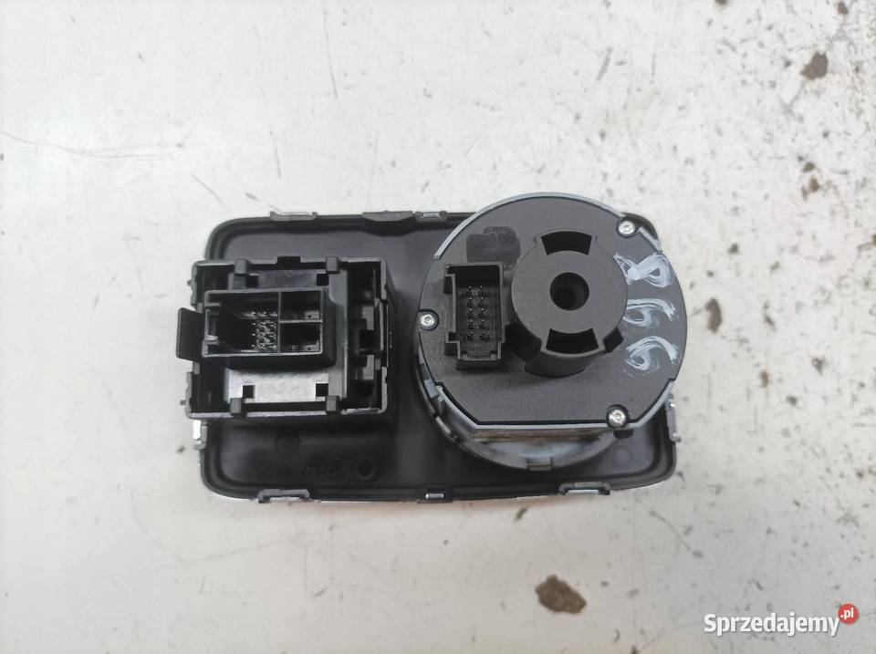 PRZEŁĄCZNIK ŚWIATEŁ ORG EU 3T0941431B Skoda osobowe