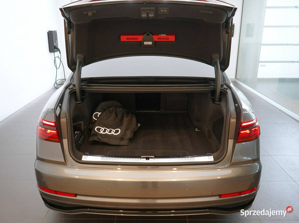 Audi A8 60TFSI e Quattro Long BO Advance A8 świętokrzyskie Kielce