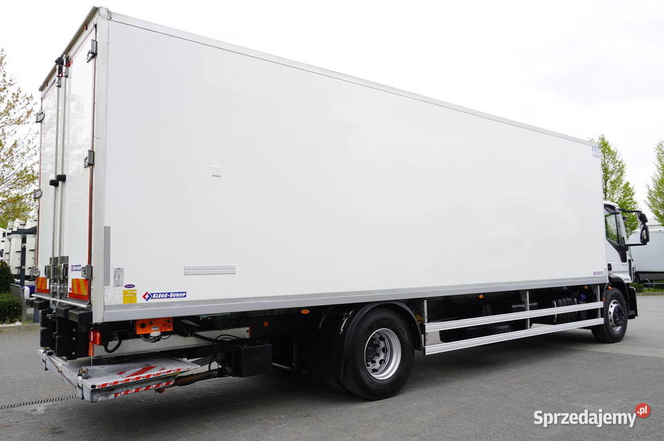 Iveco Eurocargo 190280L E6 4x2 Chłodnia Winda bezwypadkowy Kraków