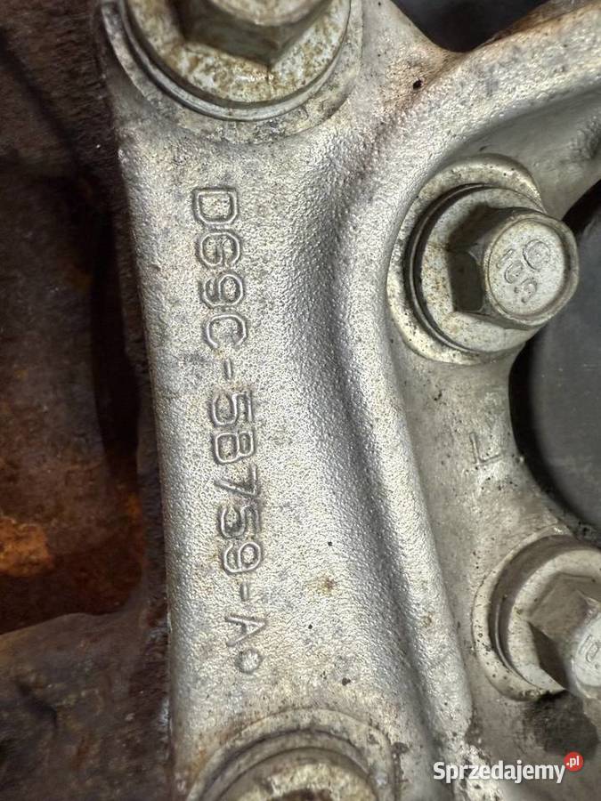 Ford Fusion mondeo mk5 zwrotnica piasta lewy tył