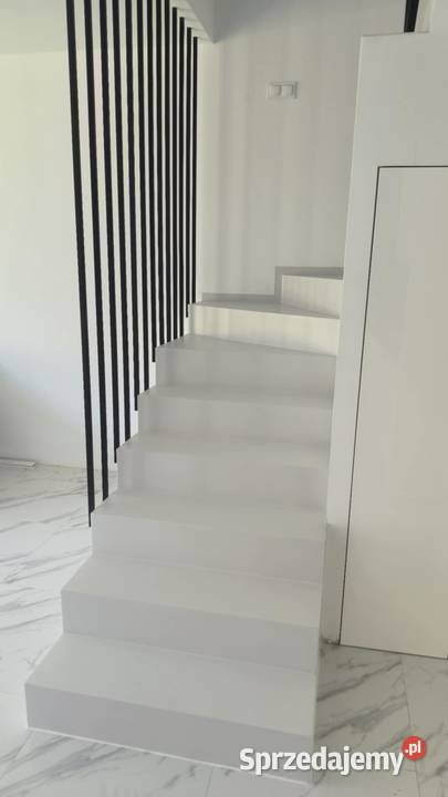 Mikrocement posadzki ściany schody Warszawa