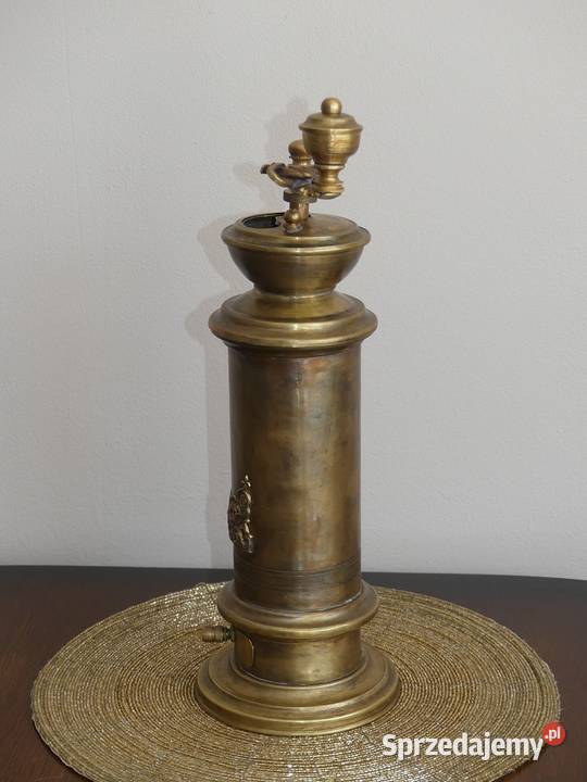 Piękny mosiężny młynek do kawy sygnowany Antyki Poznań