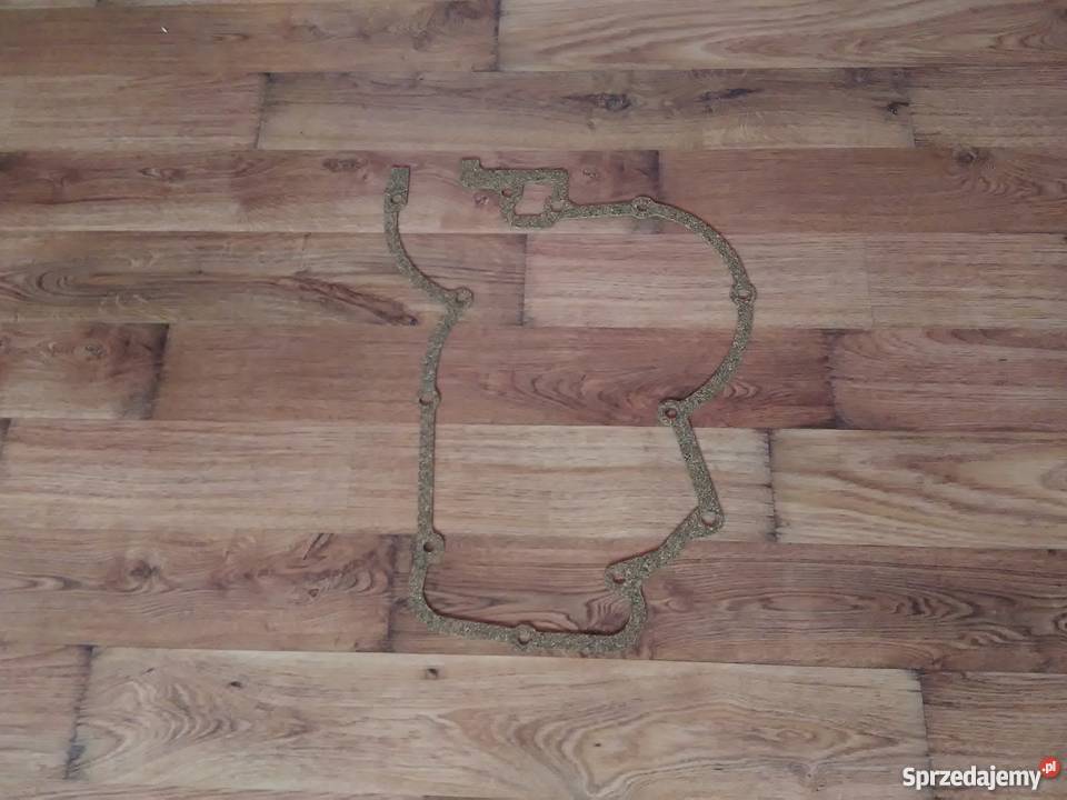 FarmMot 250D uszczelka pokrywy rozrządu FarMot nieuszkodzony Gdańsk