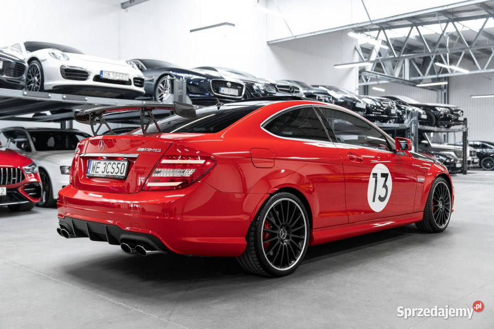 Mercedes C 63 AMG Coupe Performance 487 Japonia 6208cm3 Mercedes-Benz