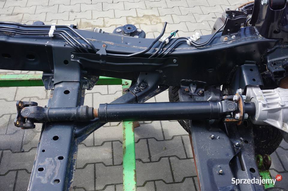 WAŁ NAPĘDOWY PRZEDNI INFINITI QX80 2010 sprzedam