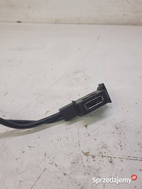 KABEL ADAPTER AMI INTERFACE AUDI A6 C6 4F0035727 Przystajń