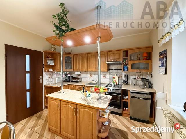 Dom z dwoma niezależnymi wejściamiidealny dwóch mieszkalny