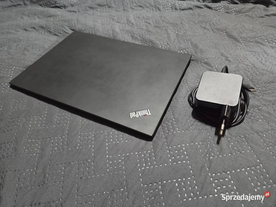 Laptop Lenovo T495 Ryzen 7 PRO 3700U VEGA 10 matowa