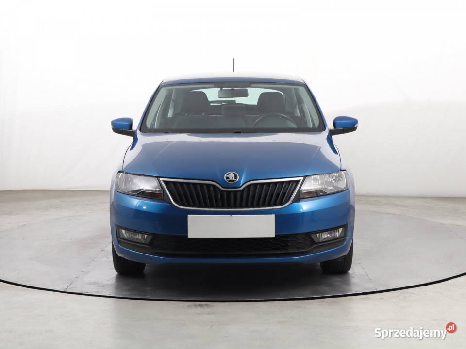 Skoda Rapid 10 TSI światła przeciwmgielne Rapid Katowice