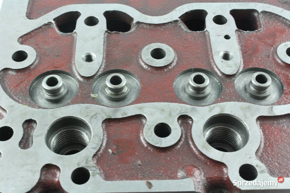 Głowica Cylindrów Silnika Kubota Z651 L1501 L175 Części i osprzęt rolniczy Tajęcina