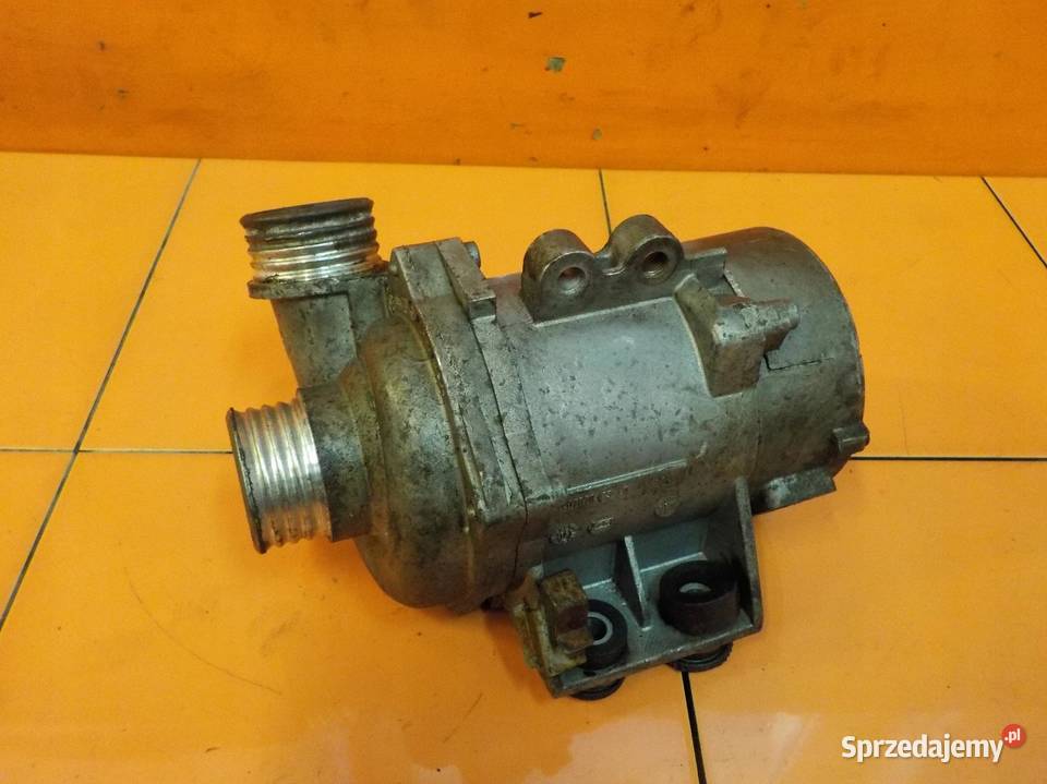 BMW E90 330i E60 30 B 06r 258 N52 pompa wody Pompy wody mazowieckie Suków sprzedam