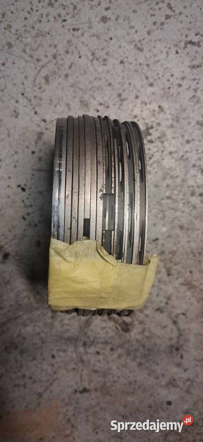 Pierścienie ursus c325 Lubliniec sprzedam