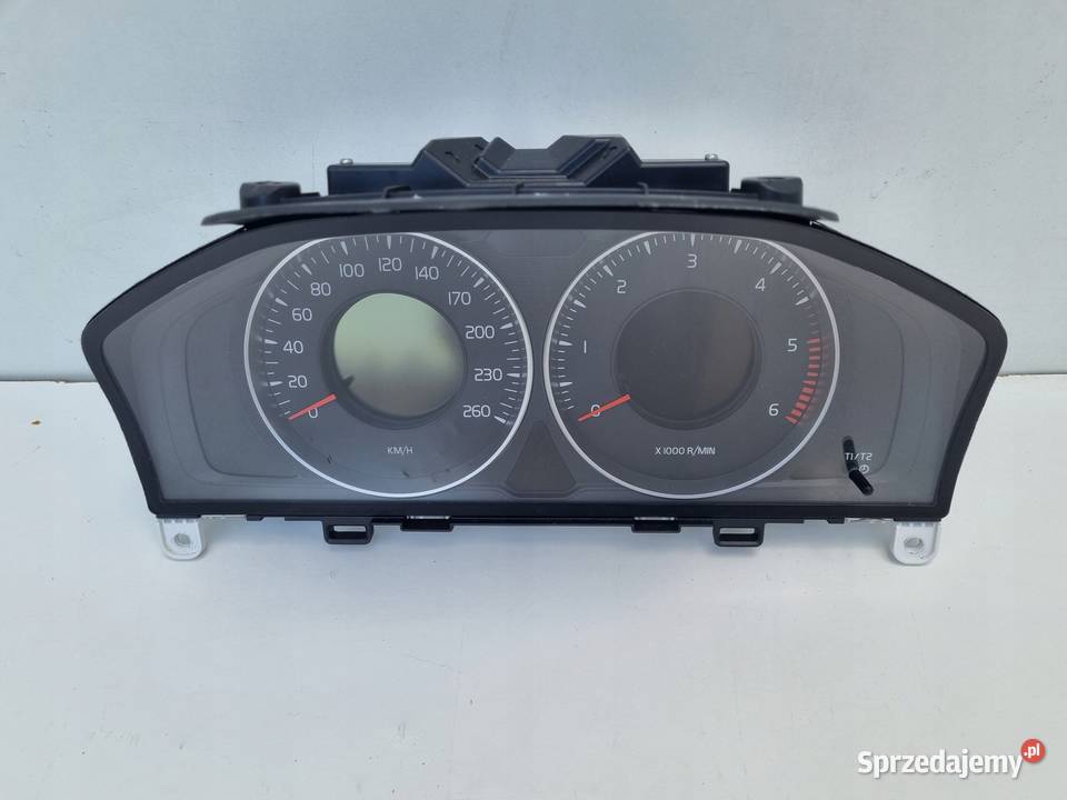 Volvo S60 II V60 I 20 D diesel LICZNIK ZEGARY Liczniki i zegary Janów