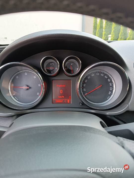 Sprzedam Opel Insignia nieuszkodzony Insignia Wysokienice sprzedam