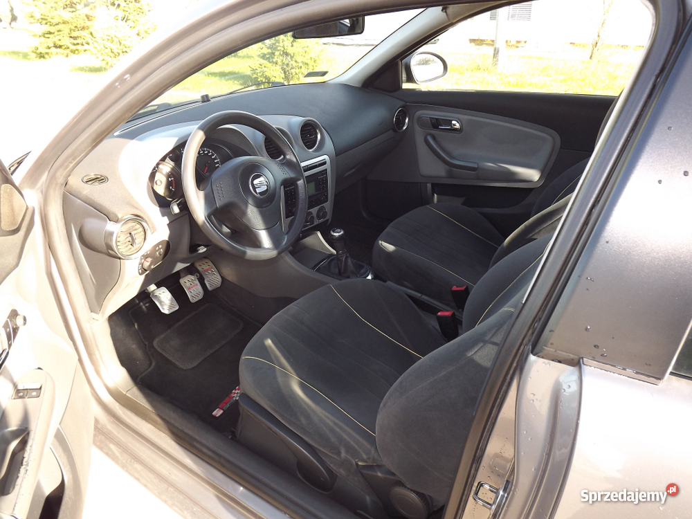 SEAT IBIZA 14 BENZYNAGAZ 2003 r Kowale