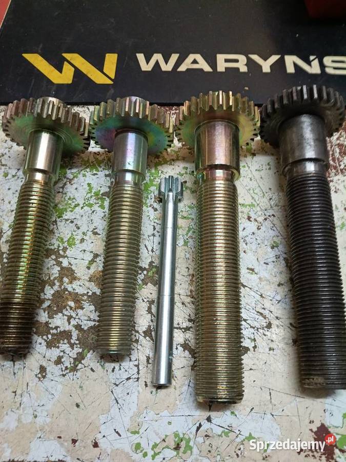 Łącznik z kołem wieszaka C385 Płock