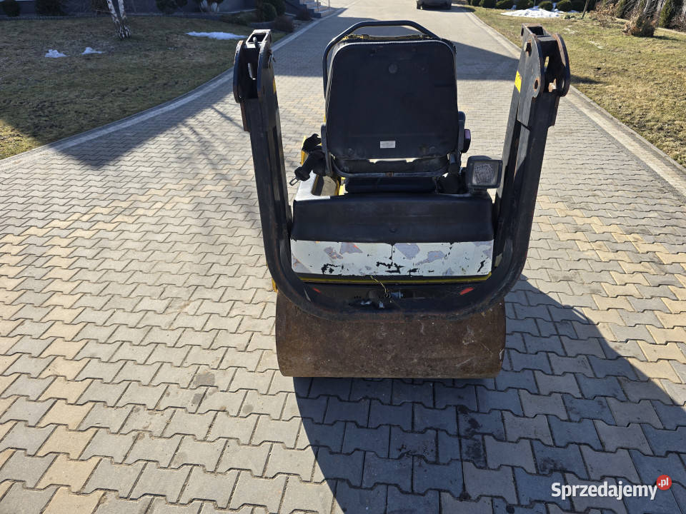 Walec wibracyjny DYNAPAC CC1000 1650 PERKINS